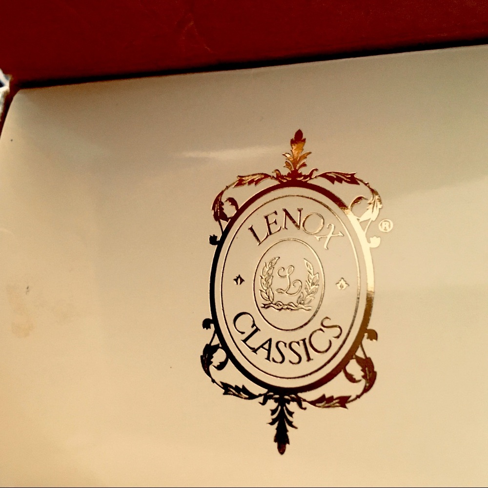 Lenox little treasures trinket box